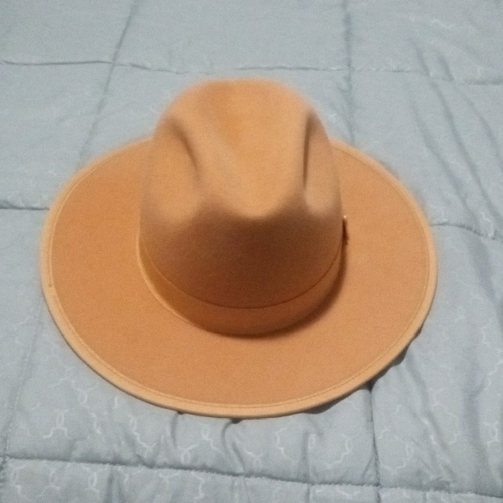 Keith James woman hat (Queen)